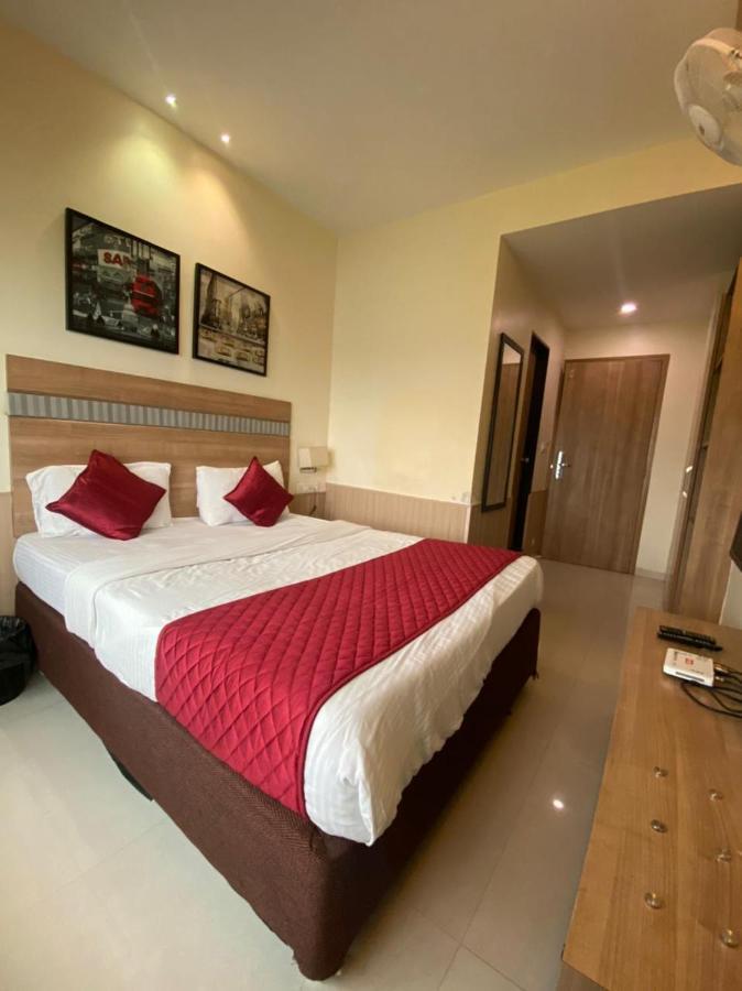 Hotel Airport Prime -Near Mumbai International Airport Andheri East المظهر الخارجي الصورة